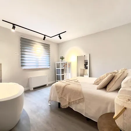 Apartamentos Turisticos Juego De Canas Astorga Zewnętrze zdjęcie